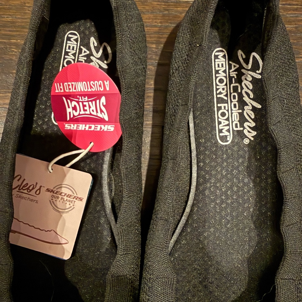 Skechers Black Memory Foam Flats - Picture 2 of 4